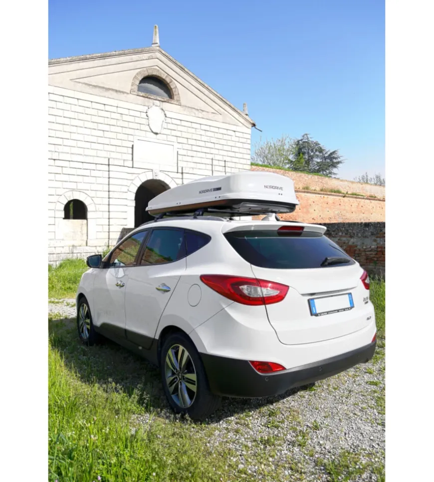 Box tetto per auto nordrive 530 litri in abs argento lucido - n60021
