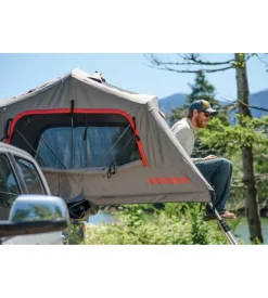 Tenda da tetto per auto skyrise hd medium y8007437 per tre persone - yakima